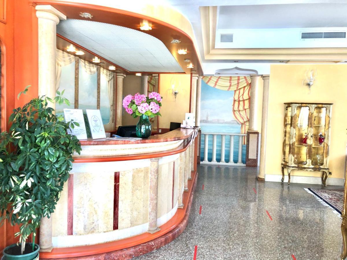 Hotel Margherita Lido di Jesolo Luaran gambar